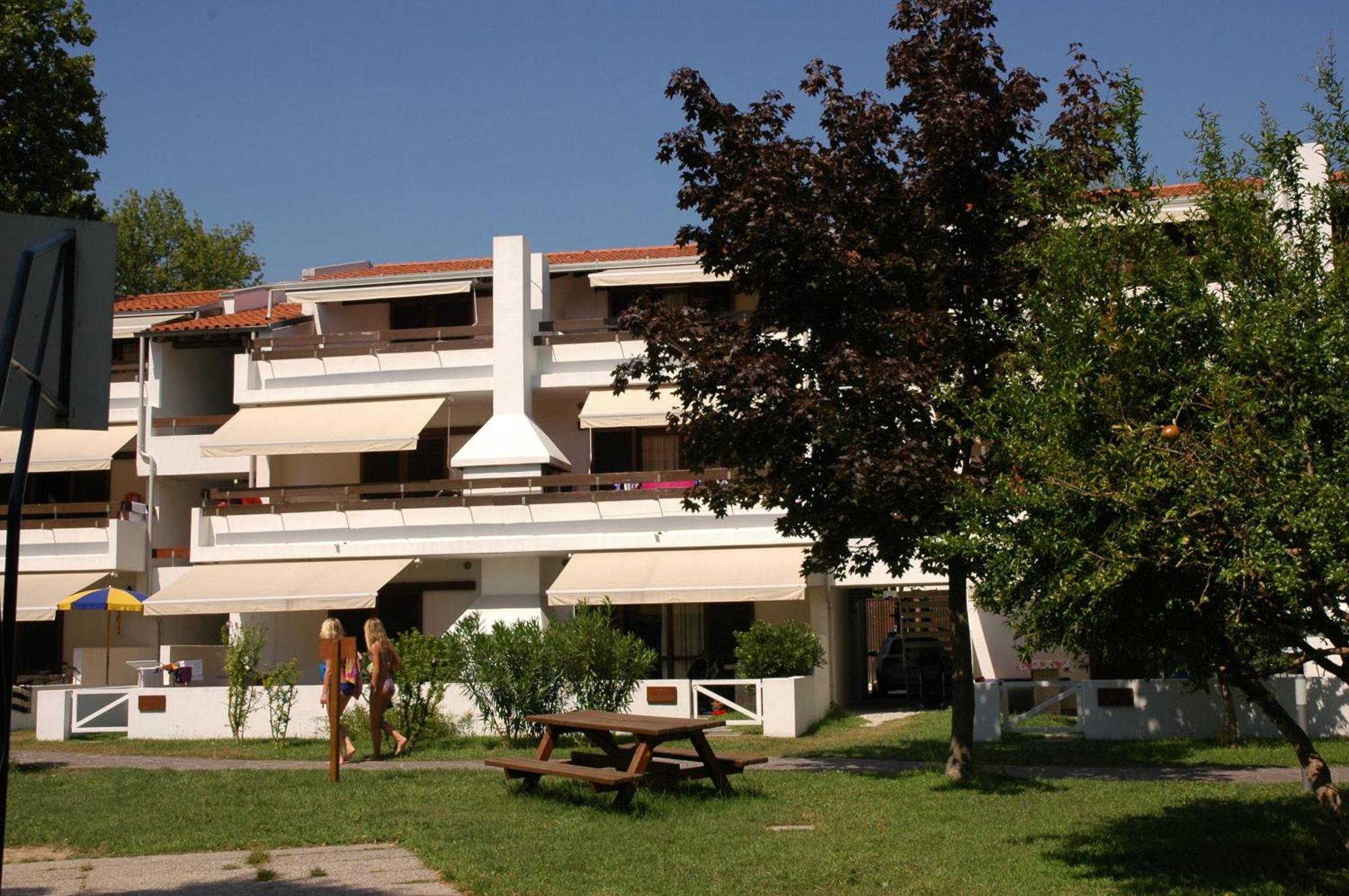 Villaggio Los Nidos Lignano Sabbiadoro Esterno foto