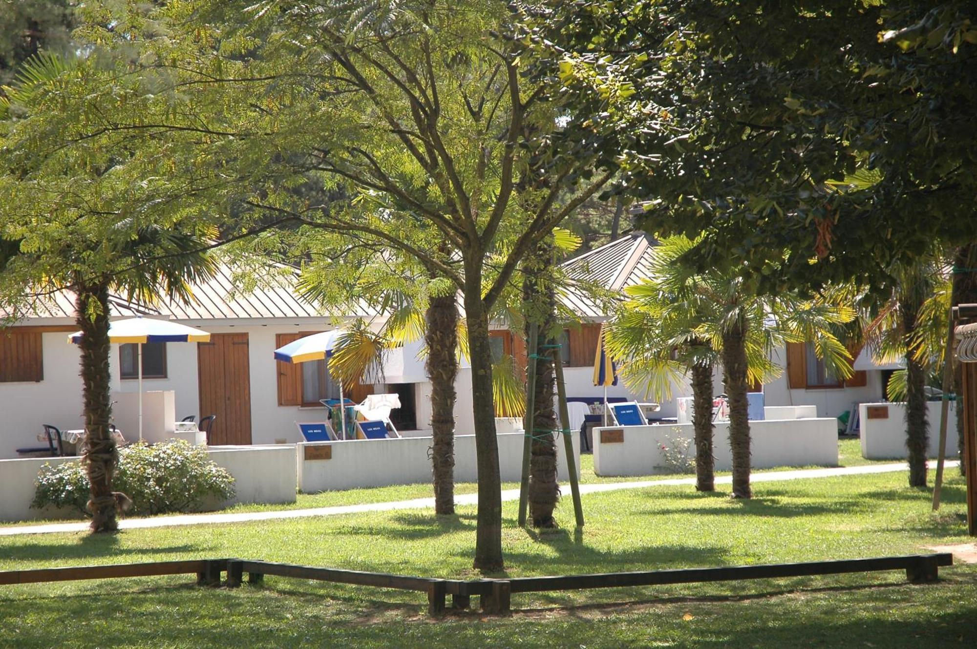 Villaggio Los Nidos Lignano Sabbiadoro Esterno foto