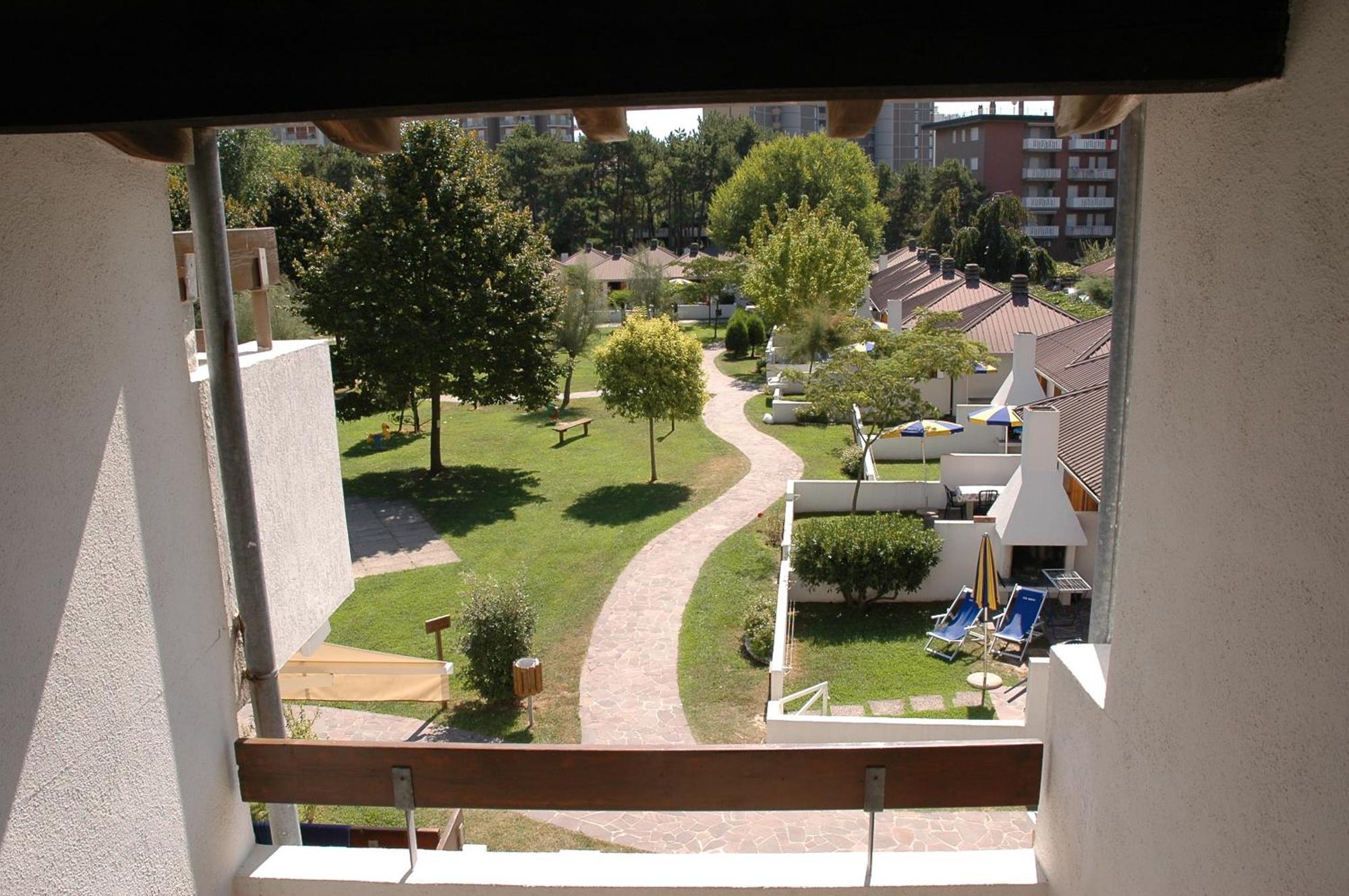 Villaggio Los Nidos Lignano Sabbiadoro Esterno foto